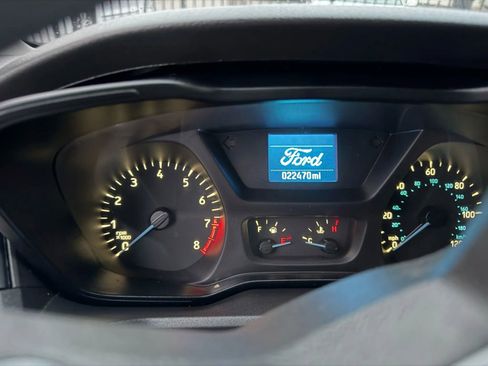 Used 2019 Ford Transit 350 XL image 25