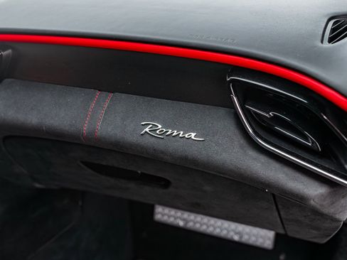Certified 2022 Ferrari Roma Base image 33