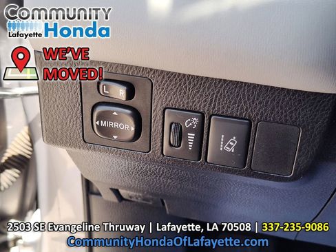 Used 2016 Toyota RAV4 Limited w/ Advanced Technology Package FWD image 26