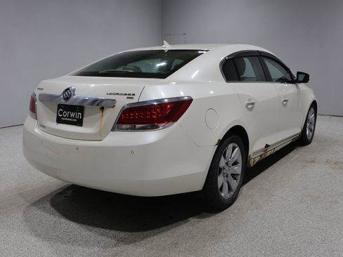 Used 2011 Buick LaCrosse CXL FWD image 9