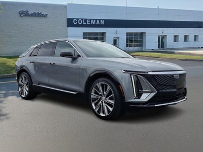 Certified 2025 Cadillac Lyriq Luxury w/ LPO, Floor Liner Package
