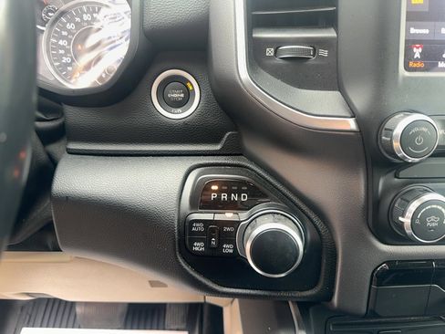 Used 2019 RAM 1500 Big Horn AWD/4WD image 25