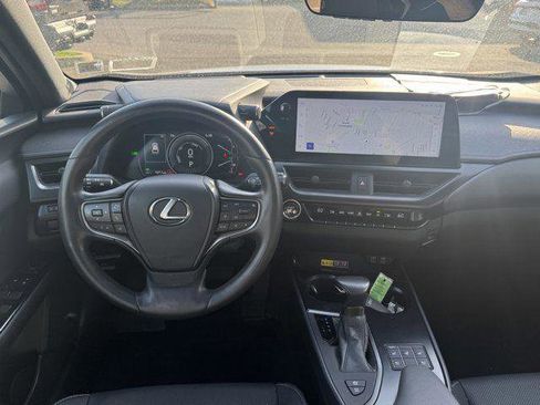 Used 2024 Lexus UX 250h AWD w/ Premium Package image 12