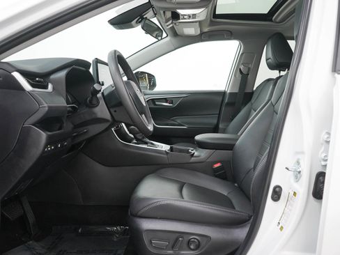 Used 2025 Toyota RAV4 XLE Premium w/ Weather Package AWD/4WD image 24