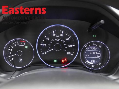 Used 2019 Honda HR-V LX image 17