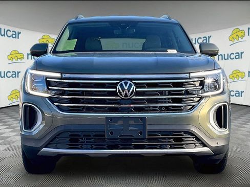 New 2026 Volkswagen Tiguan SE R-Line AWD/4WD image 2