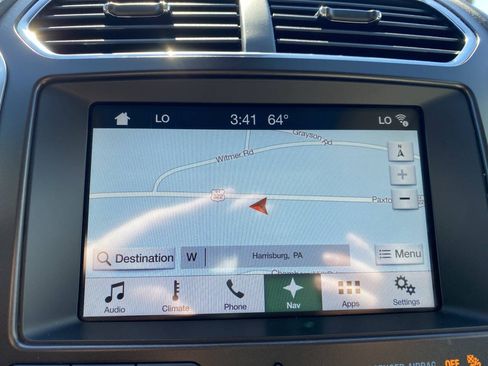 Used 2017 Ford Explorer Platinum AWD/4WD image 33