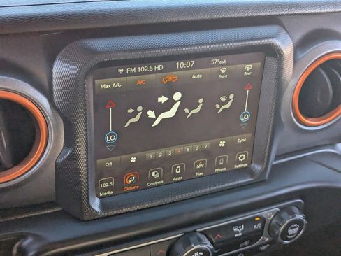 Used 2021 Jeep Gladiator Mojave image 27