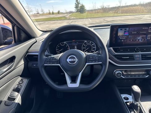 New 2026 Nissan Altima 2.5 SV w/ SV Special Edition Package FWD image 18