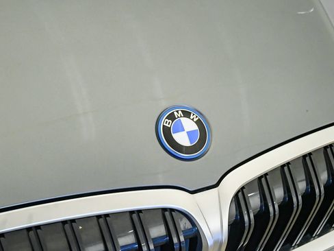 Certified 2023 BMW 330e xDrive w/ Premium Package AWD/4WD image 8