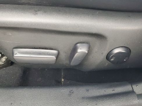 Used 2017 Toyota Camry SE image 26