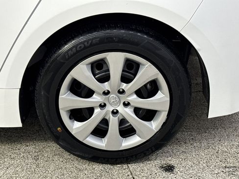 Used 2024 Toyota Corolla LE image 16