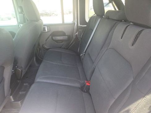 Used 2023 Jeep Wrangler Unlimited AWD/4WD image 22
