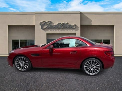 Used 2018 Mercedes-Benz SLC 300 image 7
