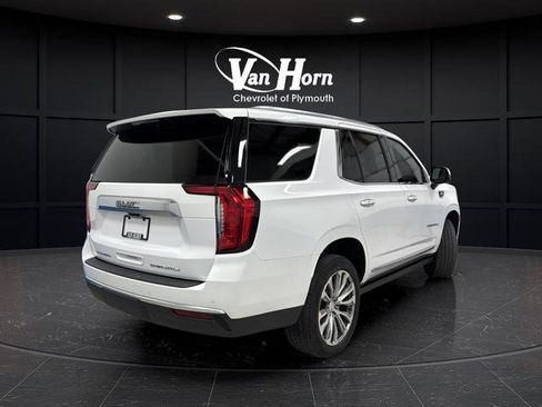 Used 2021 GMC Yukon Denali w/ Denali Premium Package image 6