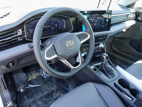 New 2025 Volkswagen Jetta SEL image 11