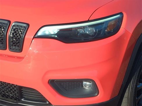 Certified 2021 Jeep Cherokee Latitude Lux image 9