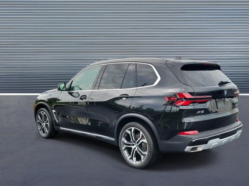 New 2026 BMW X5 xDrive40i AWD/4WD image 4