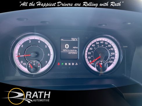 Used 2024 RAM 1500 Classic Warlock AWD/4WD image 13