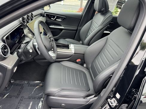 Used 2026 Mercedes-Benz GLC 300 image 15
