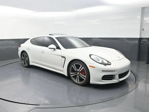 Used 2016 Porsche Panamera 4 AWD/4WD image 10