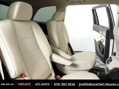 Used 2022 Mercedes-Benz GLS 450 4MATIC image 23