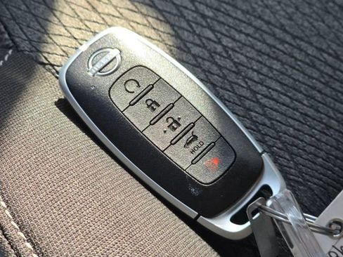 New 2026 Nissan Rogue SV w/ Cold Weather Package AWD/4WD image 36