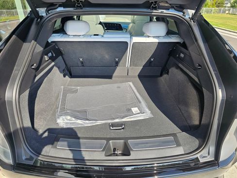 New 2026 Cadillac Lyriq Sport AWD/4WD image 13