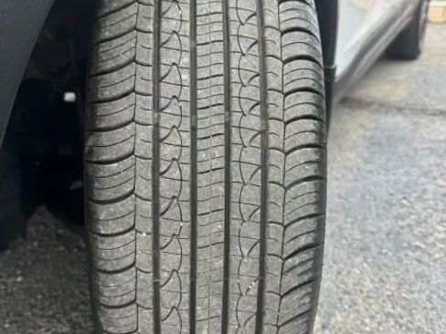 Used 2021 Nissan Kicks SR w/ SR Premium Package image 15