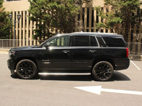 Used 2016 Chevrolet Tahoe LTZ AWD/4WD image 12