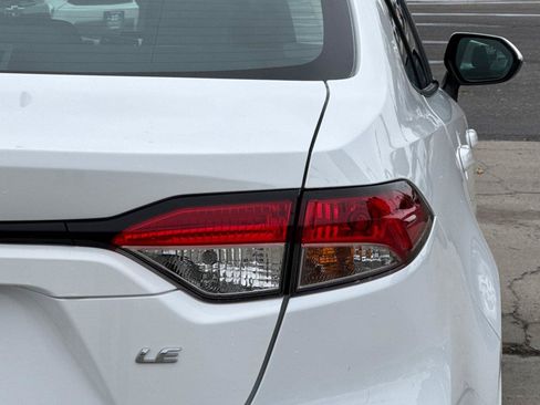 Used 2023 Toyota Corolla LE FWD image 28