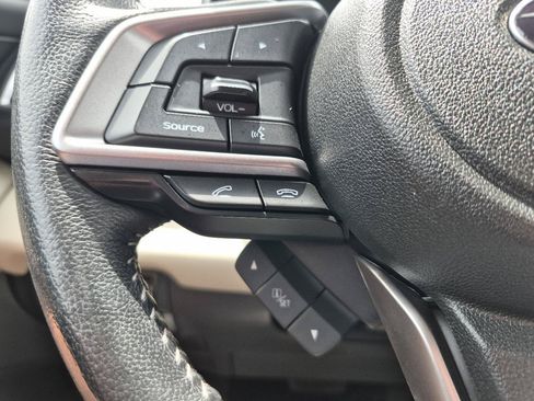 Used 2022 Subaru Ascent Limited AWD/4WD image 19
