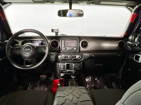 Used 2020 Jeep Gladiator Sport w/ Trailer Tow Package AWD/4WD image 9