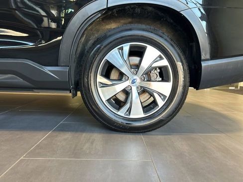 Used 2023 Subaru Ascent Premium w/ Convenience Package AWD/4WD image 41