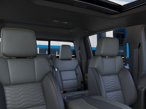 New 2026 Chevrolet Silverado 1500 ZR2 w/ Dark Appearance Package image 24