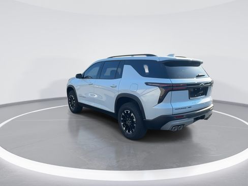 Used 2026 Chevrolet Traverse Z71 w/ Enhanced Driving Package AWD/4WD image 7