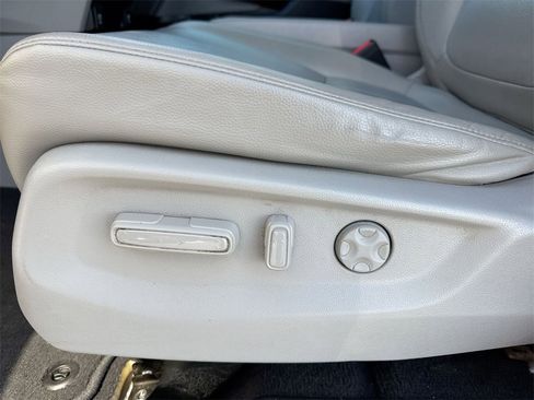 Used 2019 Honda Odyssey EX-L image 12