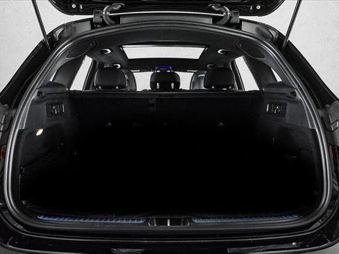 New 2026 Mercedes-Benz GLC 300 4MATIC image 6