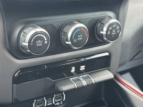 Used 2022 RAM 1500 Rebel AWD/4WD image 30