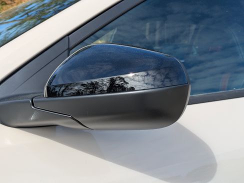 New 2026 Chevrolet Trax RS w/ Sunroof Package image 30