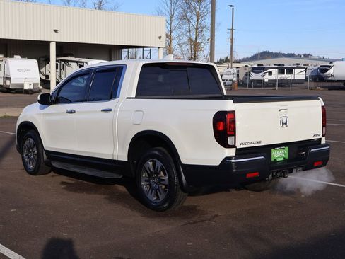 Used 2017 Honda Ridgeline RTL-E image 4