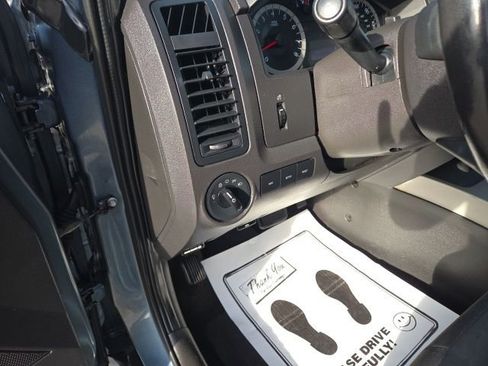 Used 2011 Ford Escape XLT w/ Class II Trailer Tow Pkg image 20