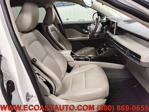 Used 2021 Lincoln Corsair FWD w/ Premium Package image 13