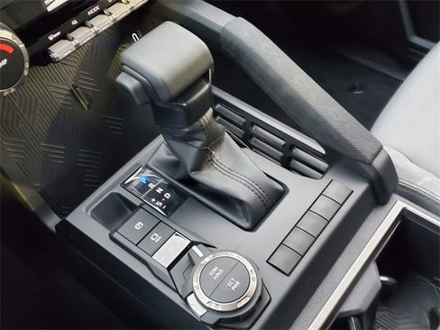 New 2026 Toyota Tacoma SR5 image 31