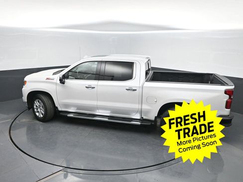 Used 2022 Chevrolet Silverado 1500 LTZ w/ LTZ Premium Package image 43