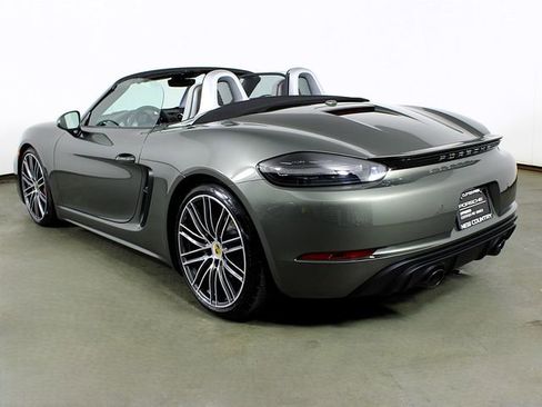 Certified 2025 Porsche 718 Boxster GTS RWD image 3