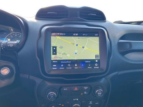 Used 2023 Jeep Renegade Limited AWD/4WD image 25