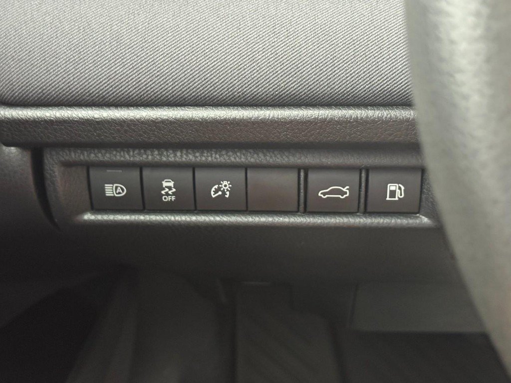 Certified 2025 Toyota Camry LE FWD image 19