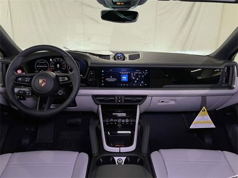 New 2026 Porsche Cayenne Coupe image 26