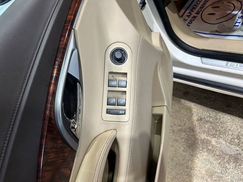 Used 2013 Buick LaCrosse Leather FWD image 10